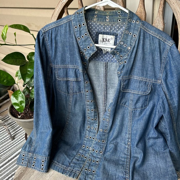 🦴 ❤️ rag & bone Blue Denim Jacket with Eyelet Accents - Picture 1 of 4